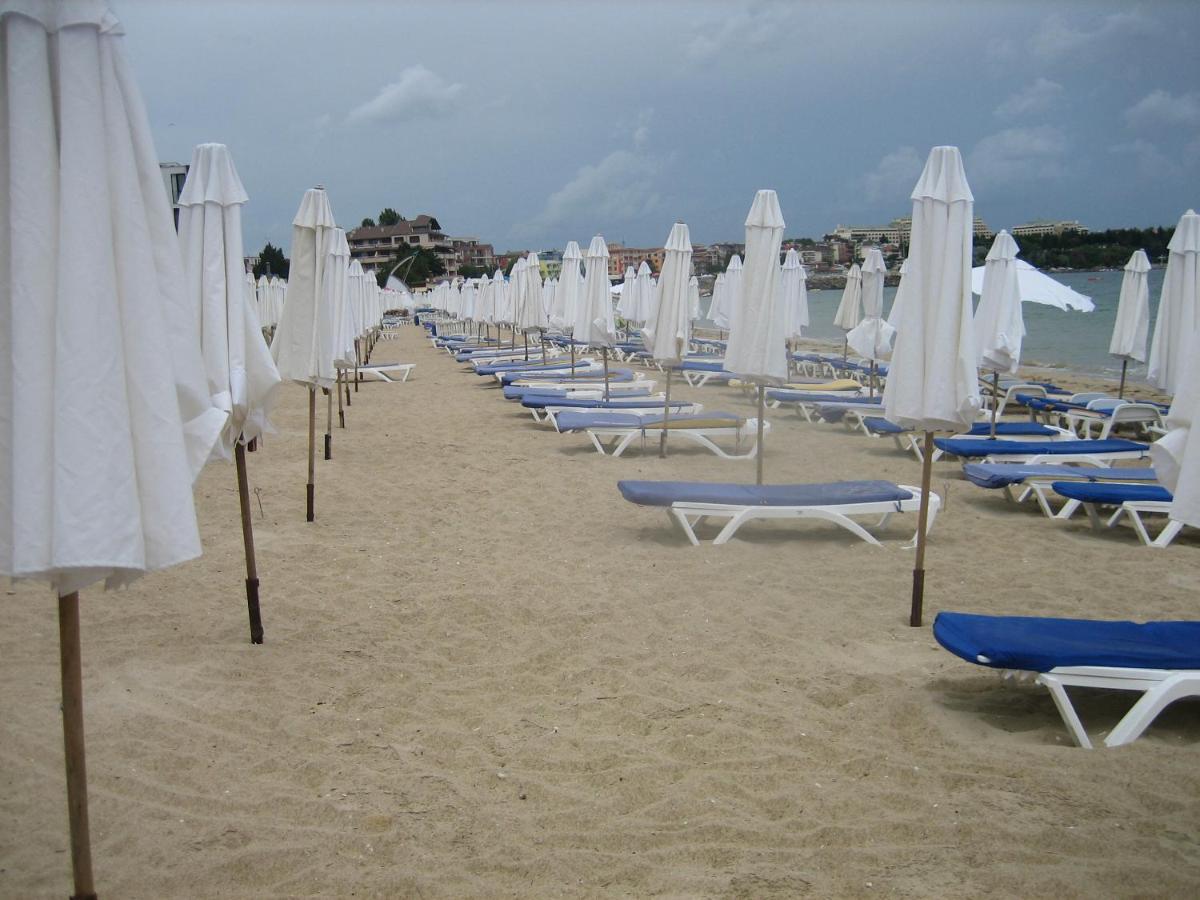 רבדה Apartment Lazur By The Sea מראה חיצוני תמונה