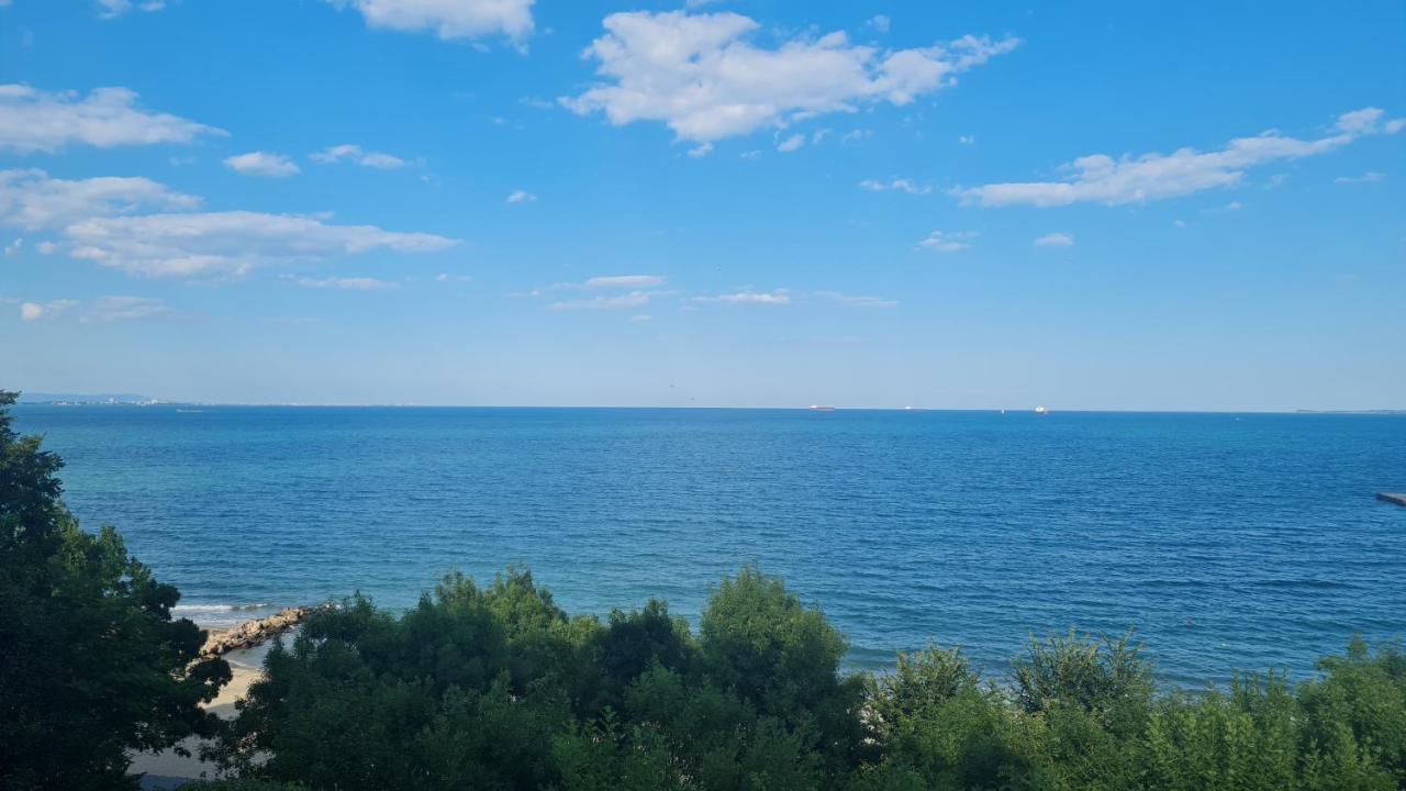 רבדה Apartment Lazur By The Sea מראה חיצוני תמונה